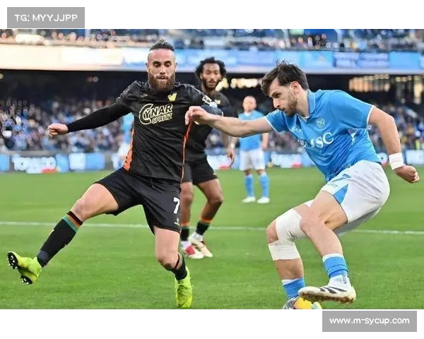 萨索洛主场有一定战力，热那亚为保级全力一搏